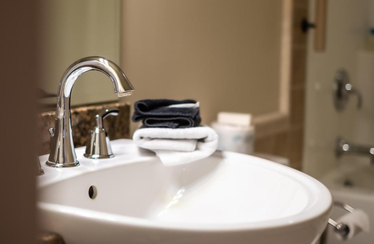 Kaslo Hotel エクステリア 写真