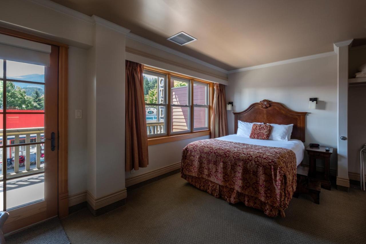 Kaslo Hotel エクステリア 写真